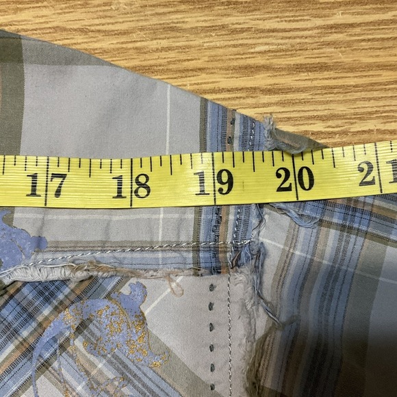 Wrangler Rock 47 Shirt Mens XL Black/Gray Plaid Western Pearl Snap W/Graphic - Picture 14 of 14